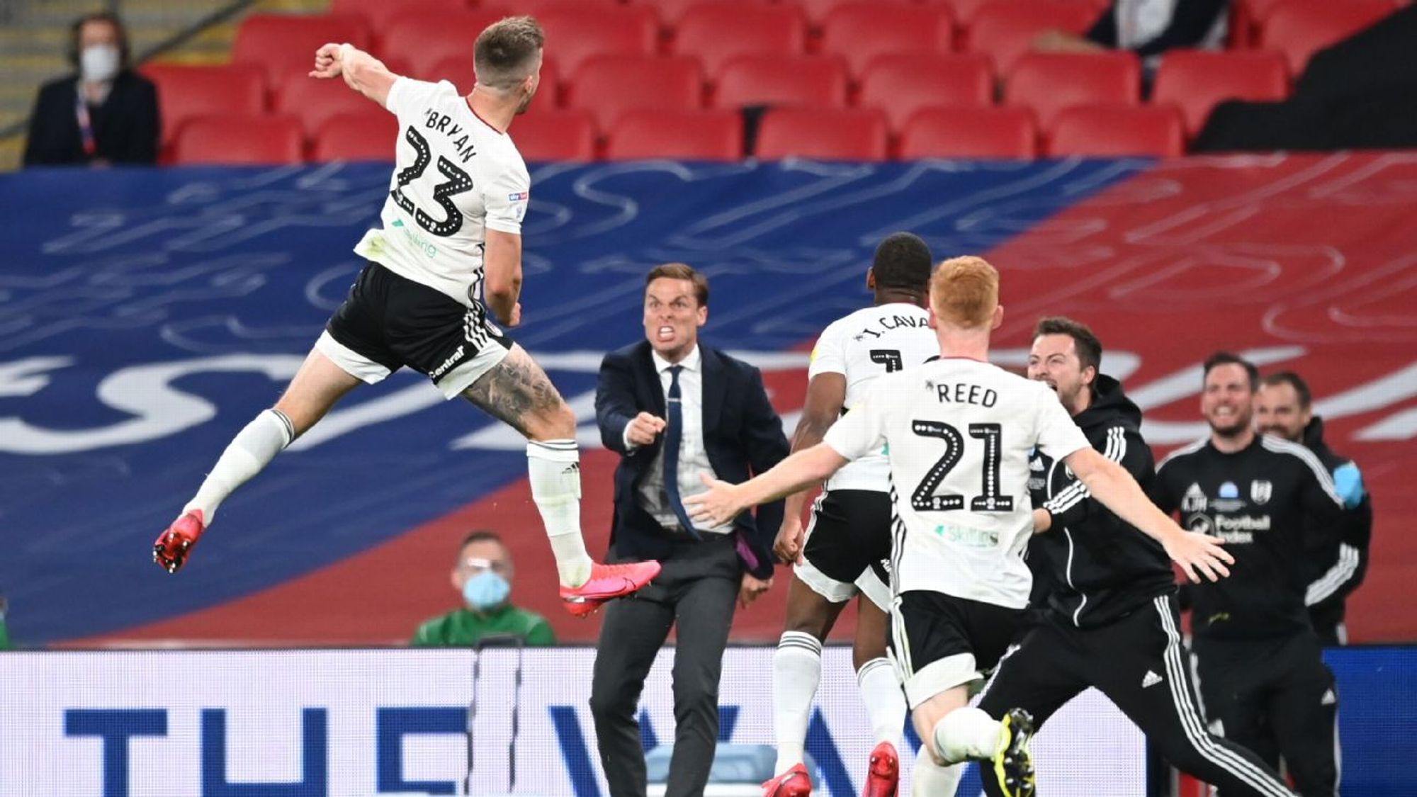 特别是在 特别是在