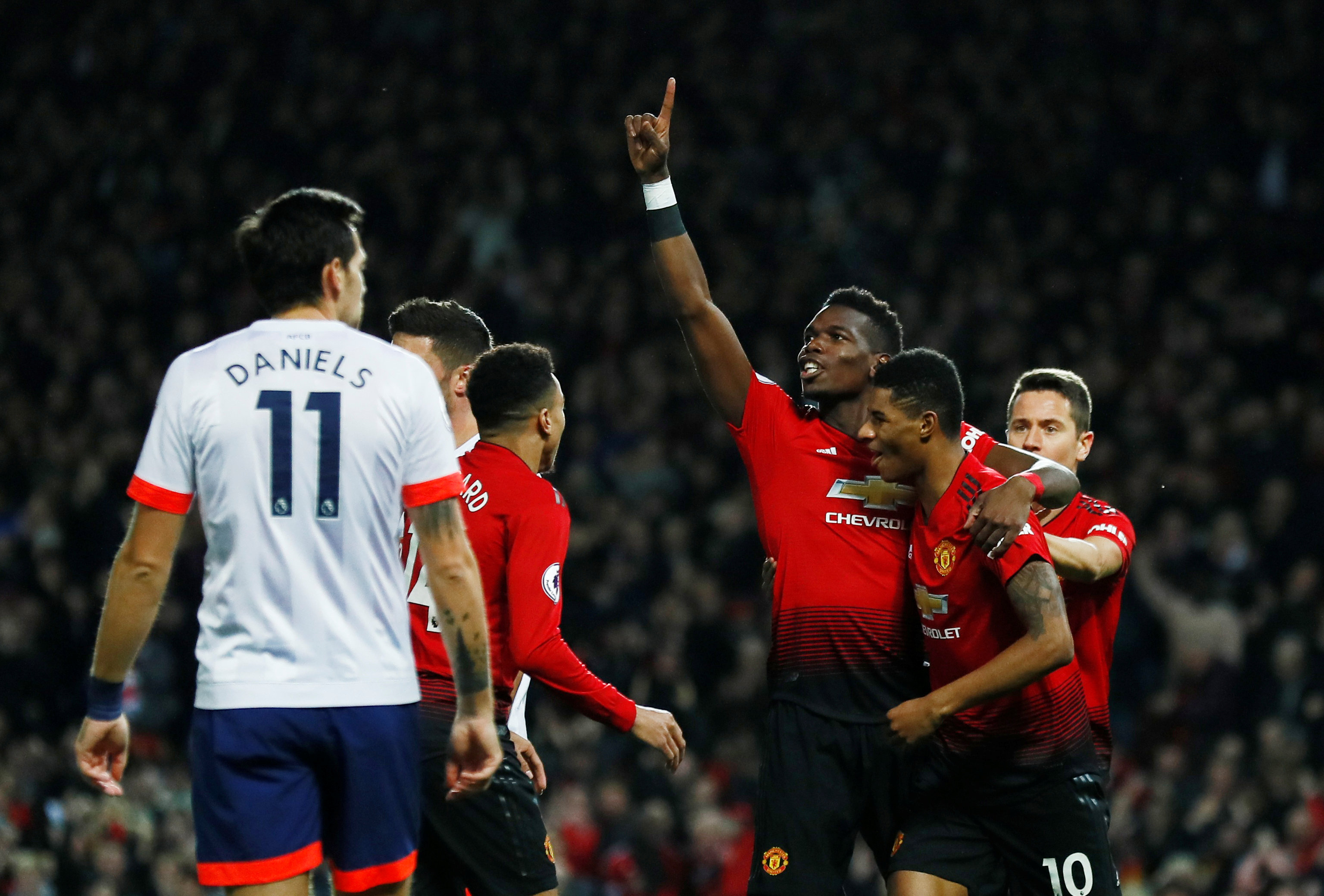 西甲第33輪皇家社會2-0皇家馬德裏  米利唐頭球建功 皇馬客場2連敗！.